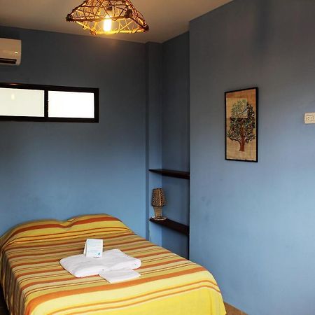 La Mariposa Hostal Olón Εξωτερικό φωτογραφία