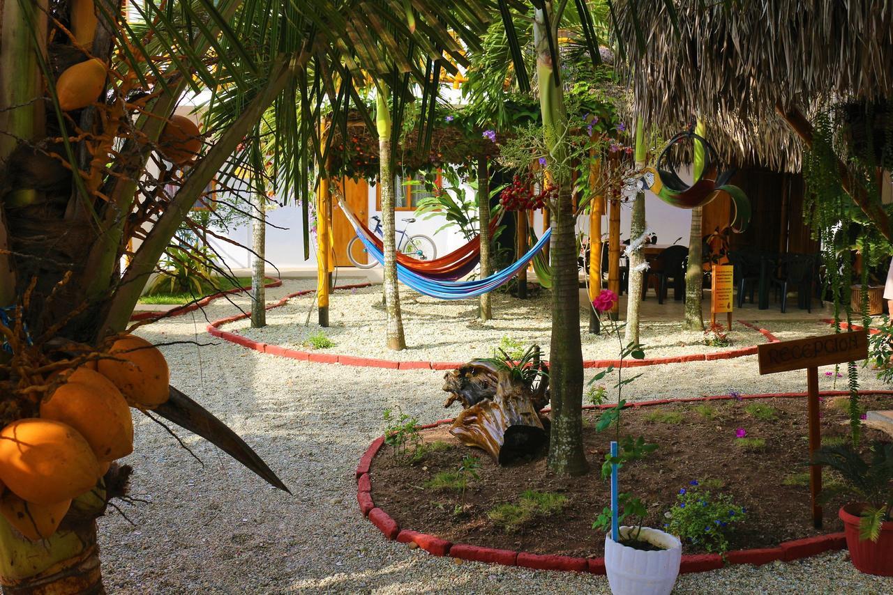 La Mariposa Hostal Olón Εξωτερικό φωτογραφία